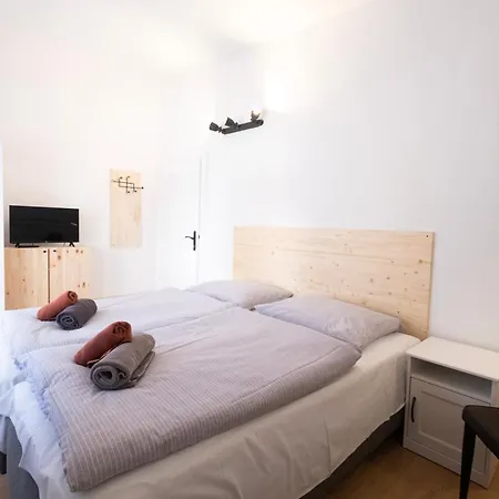 Sport 게스트하우스 3*